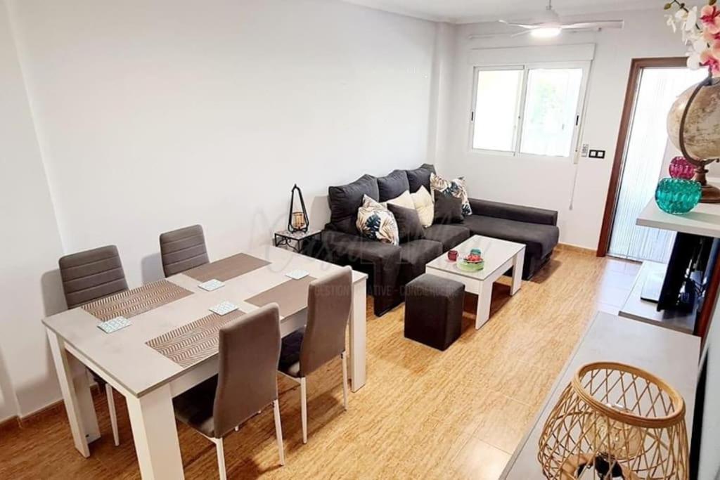 Agreable Appartement Avec Piscine Commune San Pedro del Pinatar Zewnętrze zdjęcie